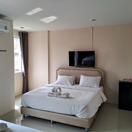 เคทู เกสเฮาส์ Hotel Chonburi Buitenkant foto