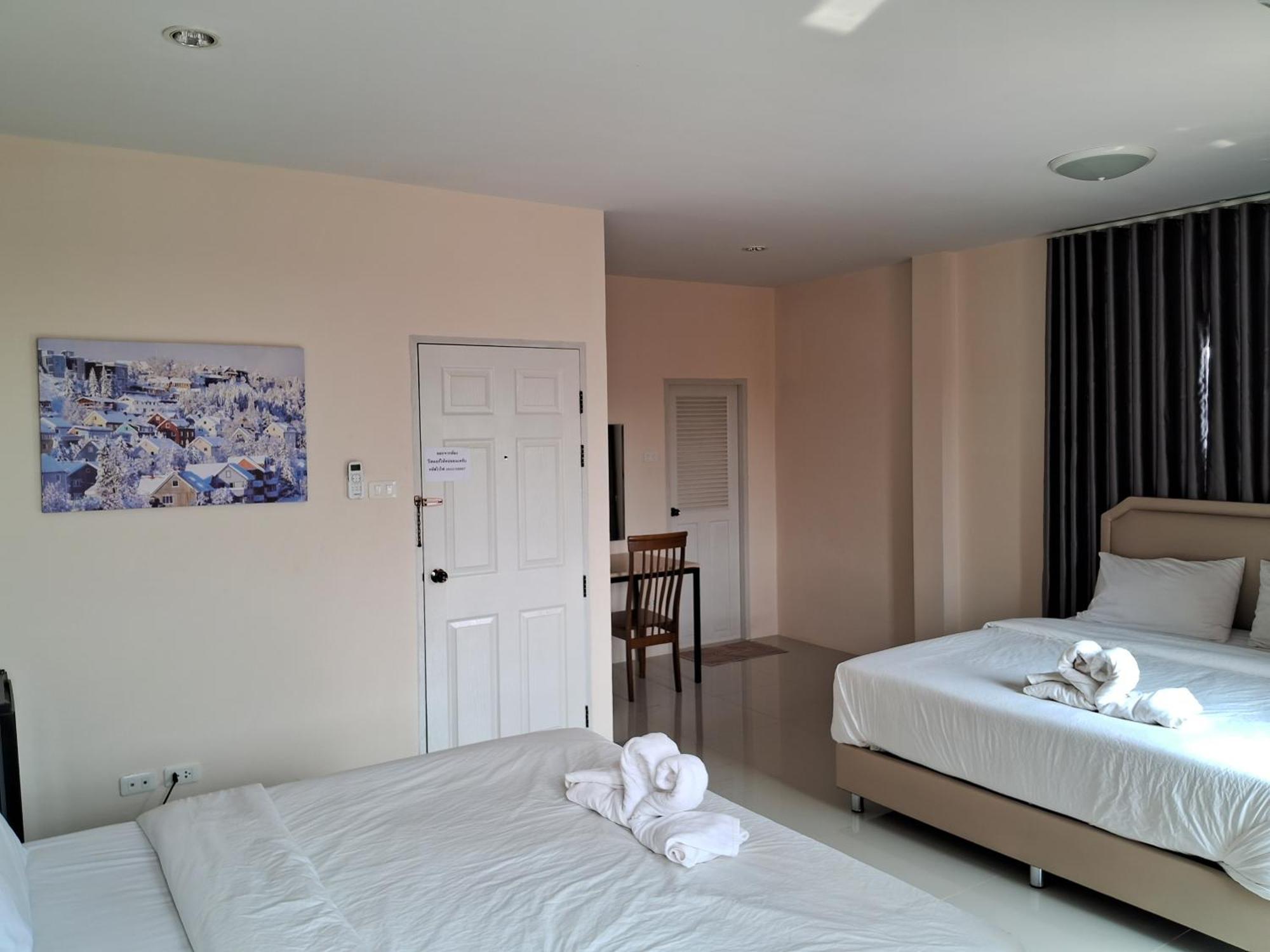 เคทู เกสเฮาส์ Hotel Chonburi Buitenkant foto