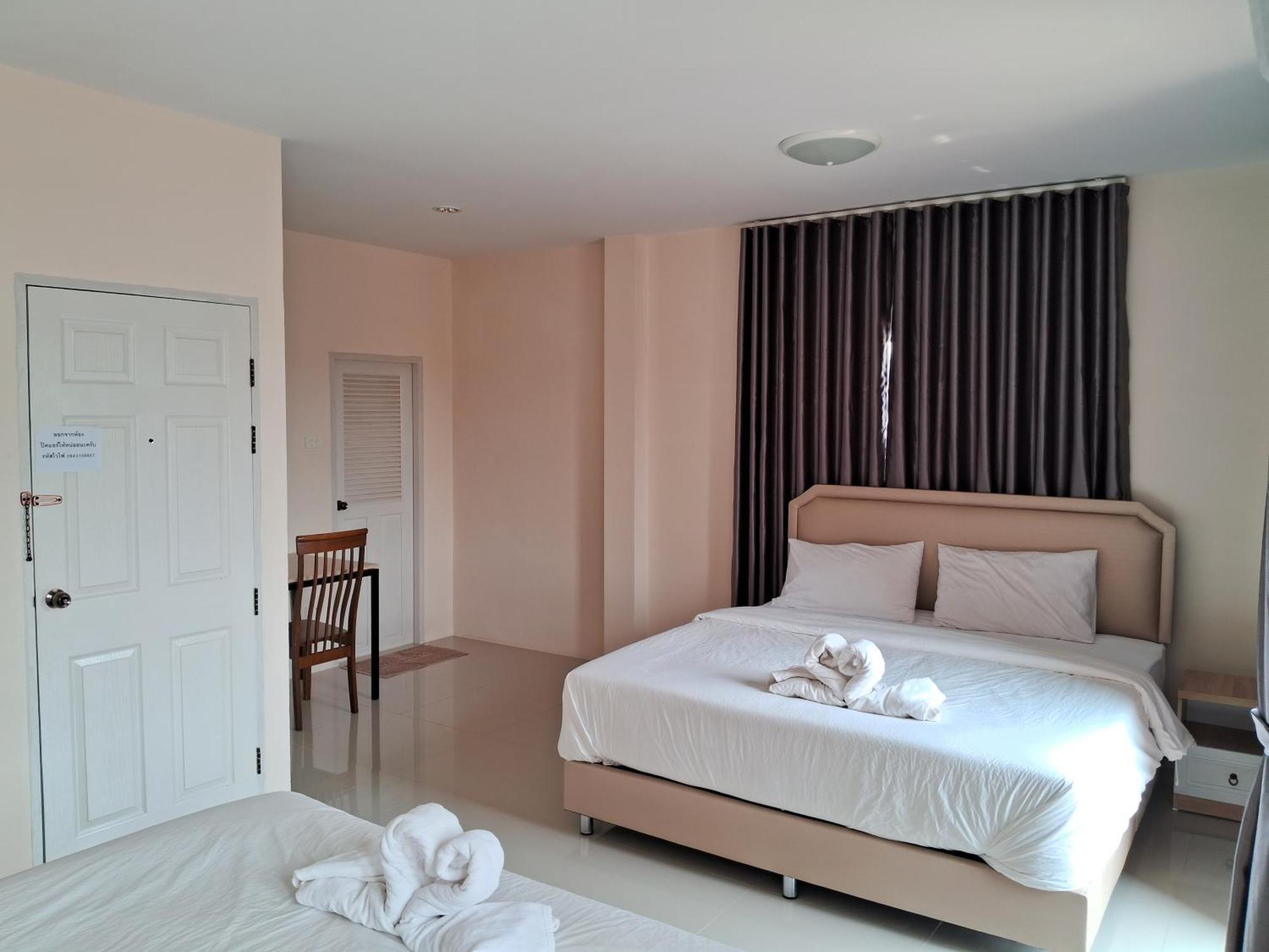 เคทู เกสเฮาส์ Hotel Chonburi Buitenkant foto