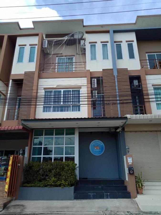 เคทู เกสเฮาส์ Hotel Chonburi Buitenkant foto