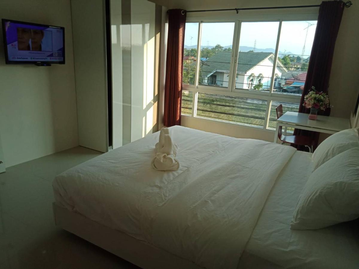เคทู เกสเฮาส์ Hotel Chonburi Buitenkant foto