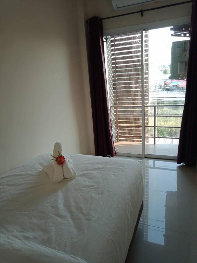 เคทู เกสเฮาส์ Hotel Chonburi Buitenkant foto